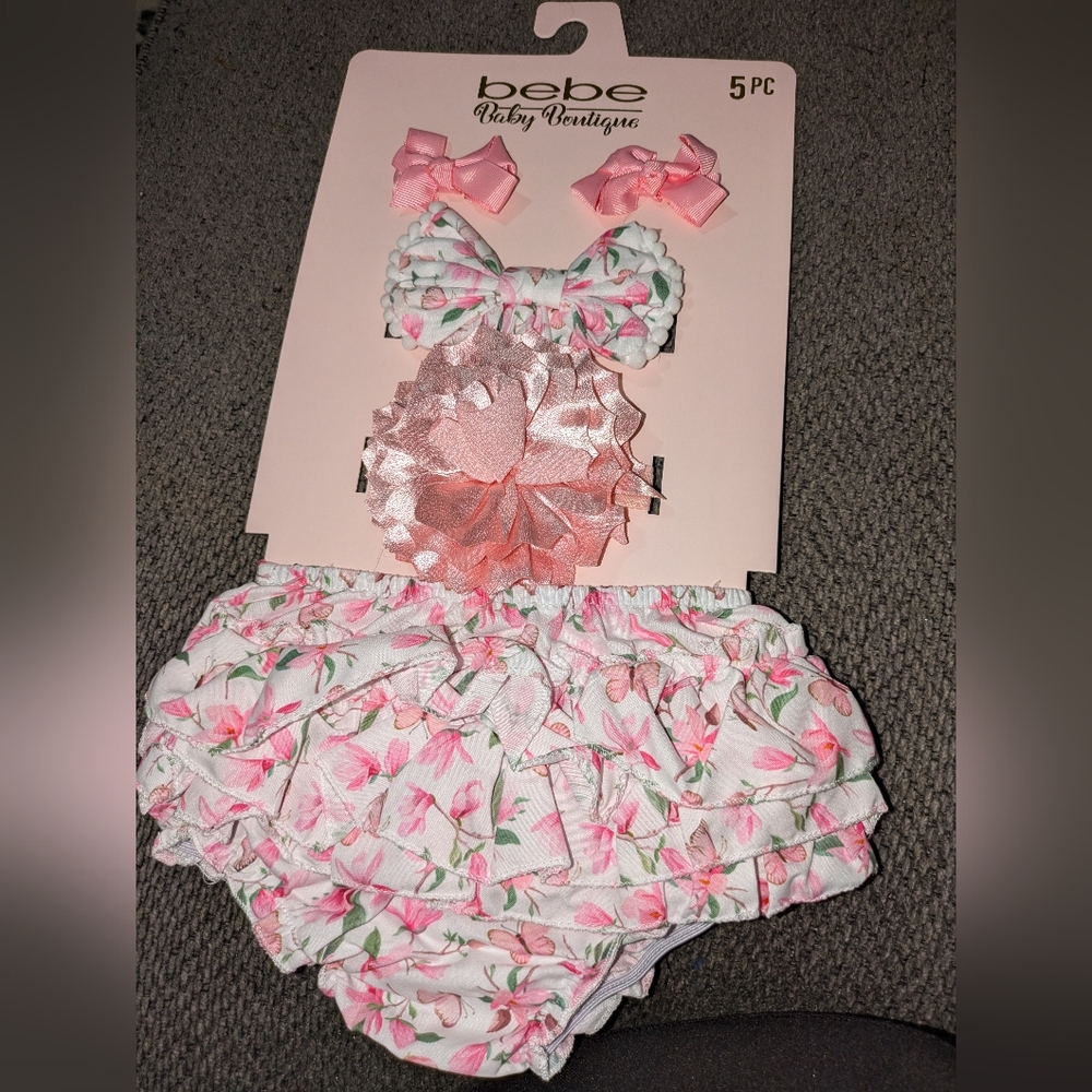 Floral Ruffle Baby Bloomers with Hair Accessories